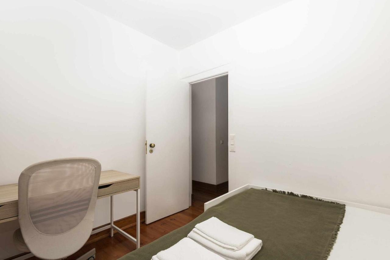 Typical Portuguese Apartment In Sao Bento Lissabon Exterior foto