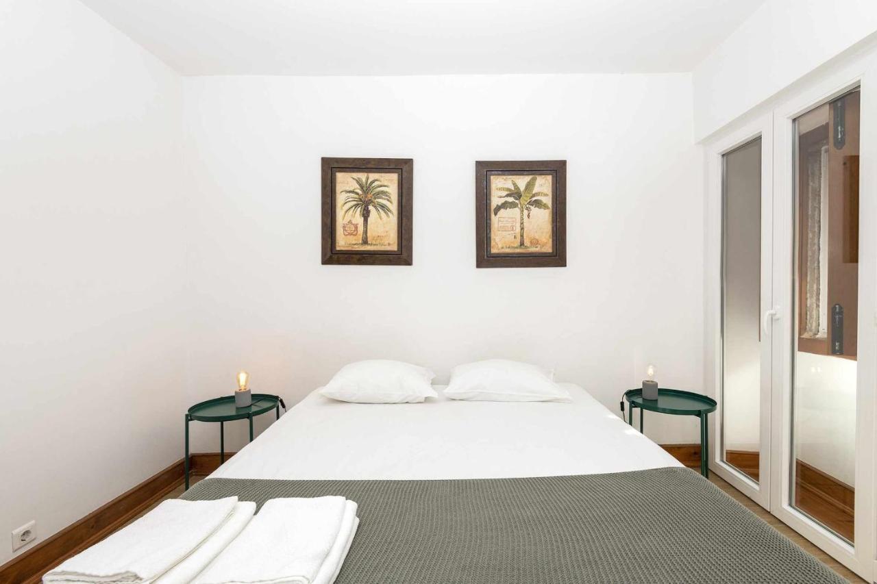 Typical Portuguese Apartment In Sao Bento Lissabon Exterior foto